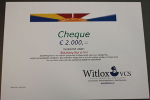2010 28 april cheque witlox.jpg